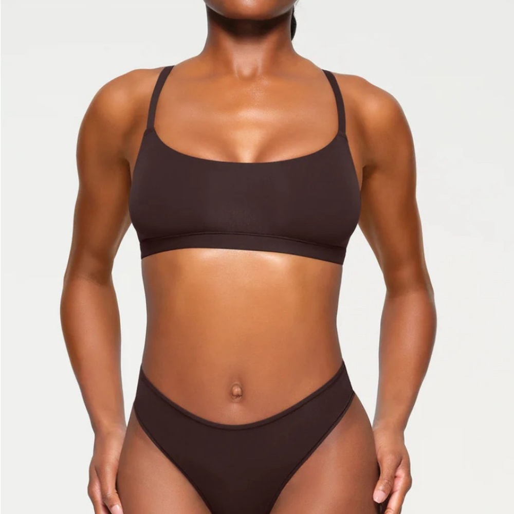 SKIMS fits everybody scoop bralette
